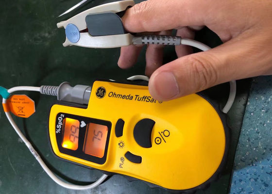 GE Datex Ohmeda Tuffs Gebruikte pols-oximeter Kleine grootte Voor ziekenhuis