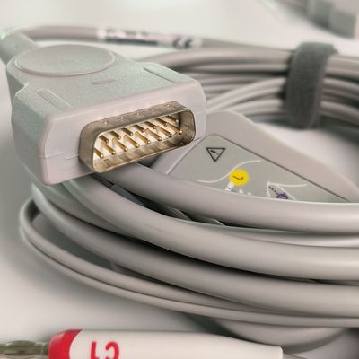 Elektrokardiogrammachine geïntegreerd 12 looddraad met 15 pinnen Europese standaard IEC Banana Head 4.0