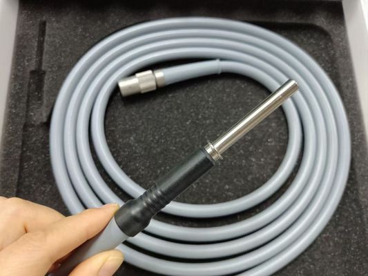 KARL STORZ Endoscoop lichtgeleidingsstraal, Endoscoop koude lichtbron, model 495TIP