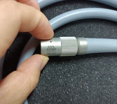 KARL STORZ Endoscoop lichtgeleidingsstraal, Endoscoop koude lichtbron, model 495TIP